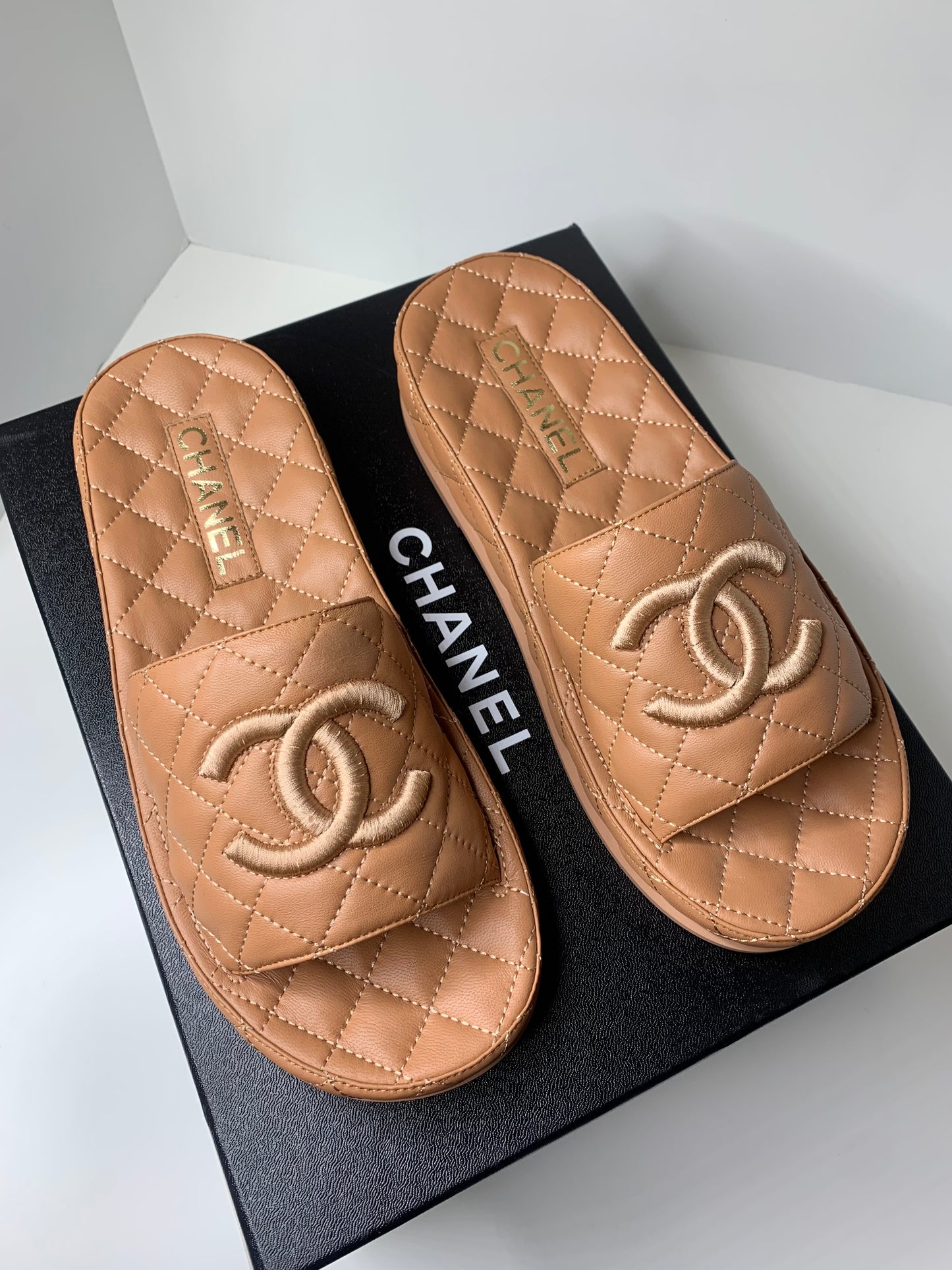 Chanel Lambskin Quilted CC Mules Sandals 38 Brown