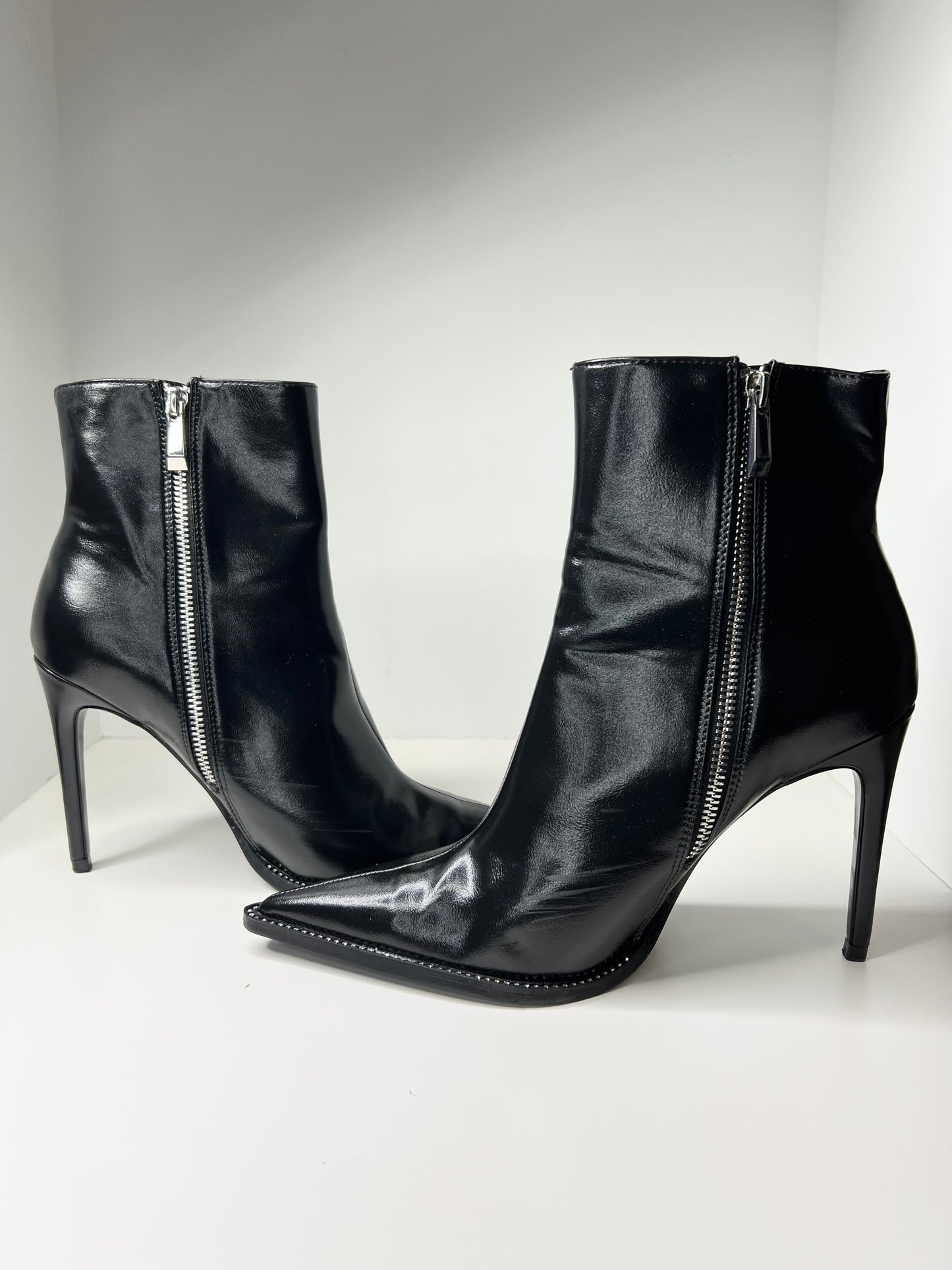 ZARA Pointed Toe Booties Size 41