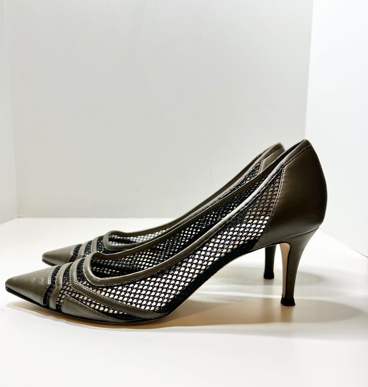 Jimmy Choo Leather Mesh Accents Pump, Size 39